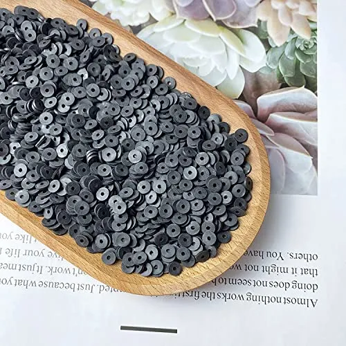 3600pcs Polymer Clay Beads Polymer Clay Beads Flat Round Spacer Beads 6mm Heishi Vinyl Beads for Making Bracelet Necklace Earring Accessories DIY Jewelry Making Craft (Black)