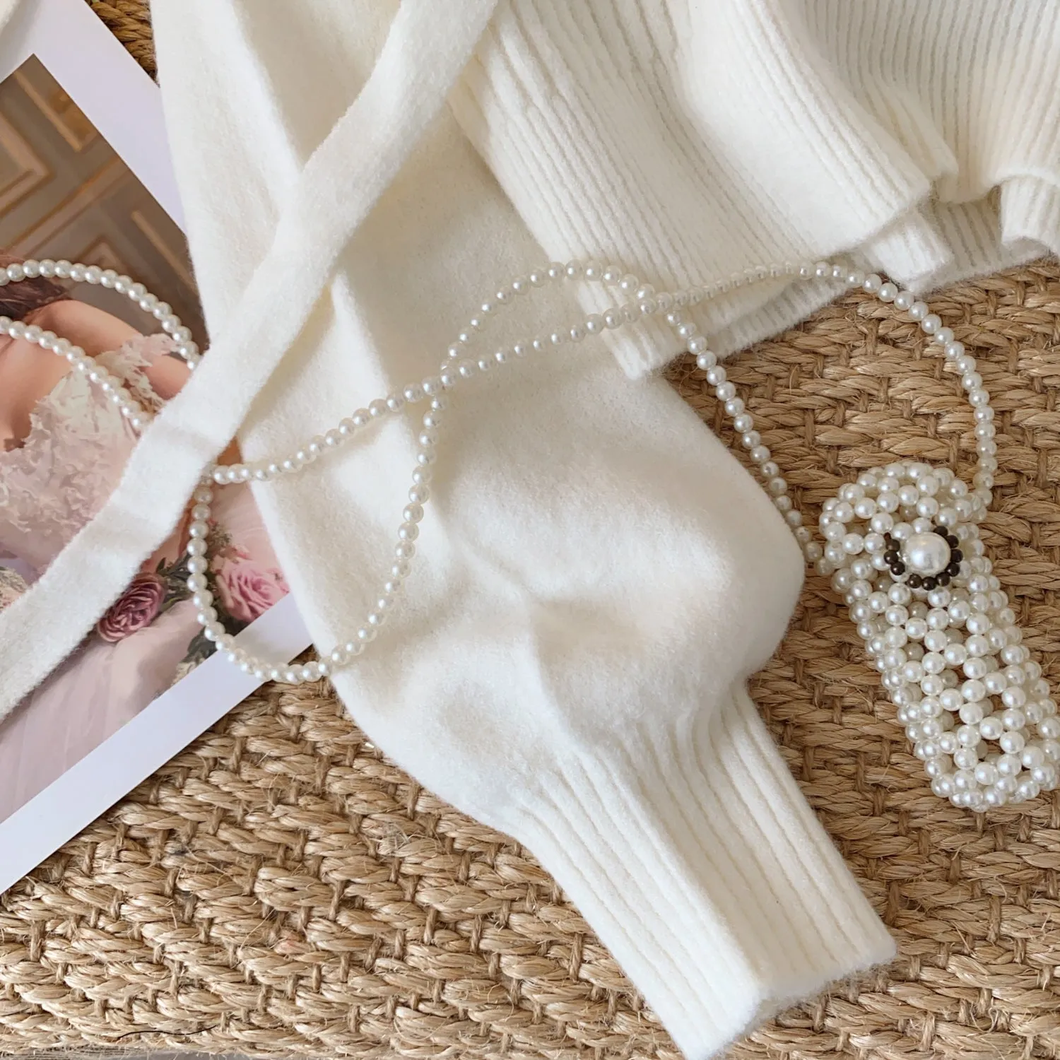 Folded Collar Bottoming Soft Sweater