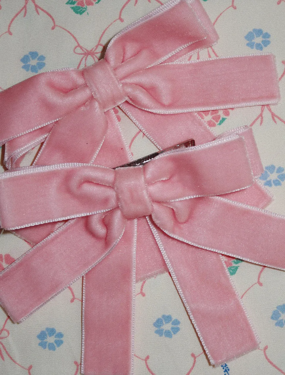 Velvet Double Bow Hair Clips - 2 Pack in Peony Pink
